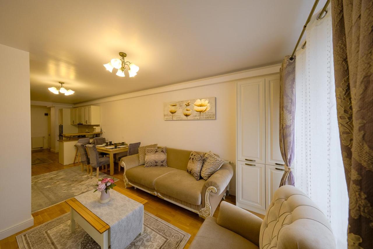 Apartment Grand Park Nude Iulius Mall