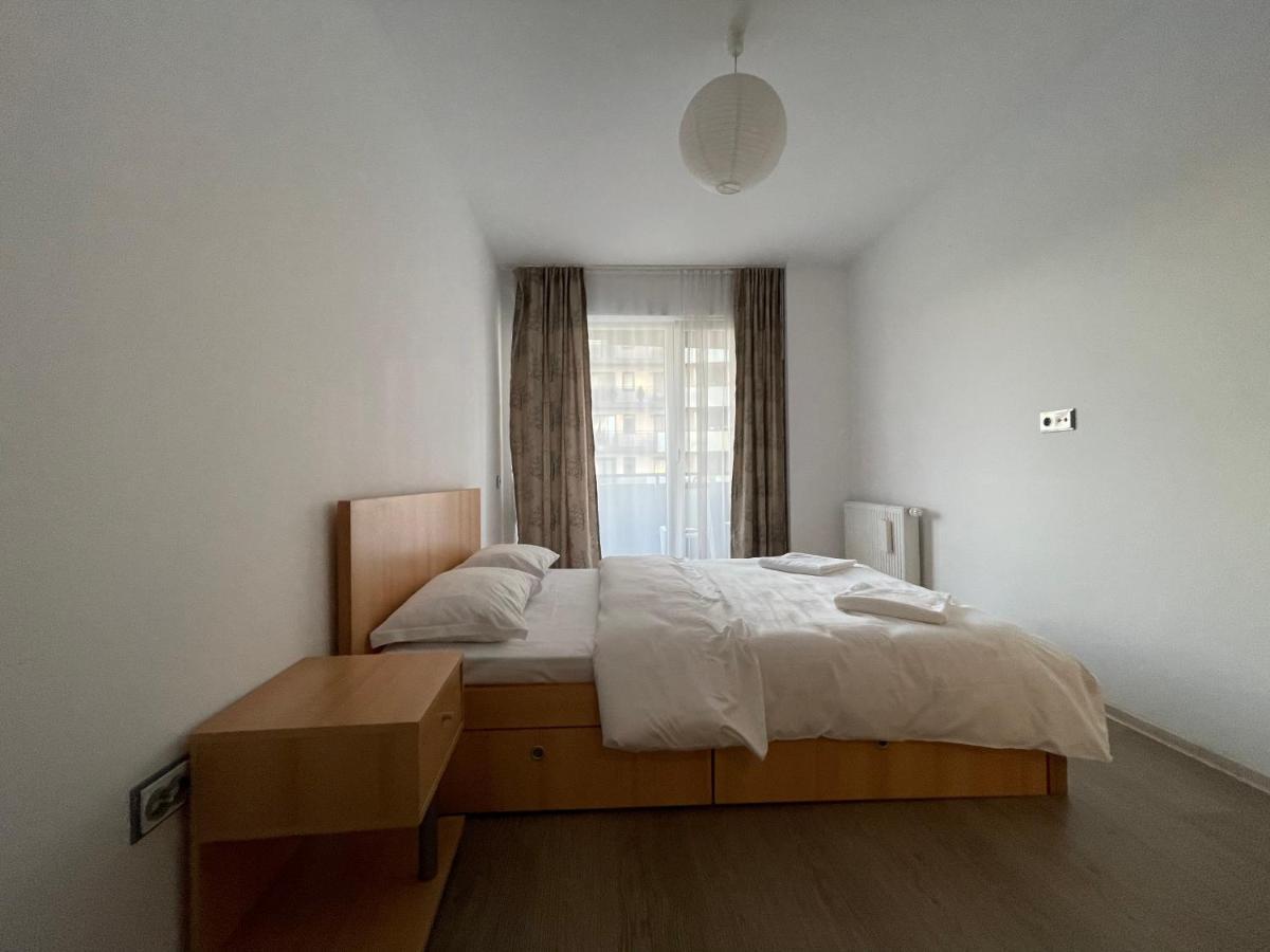 Apartment Grand Park Nude Iulius Mall *