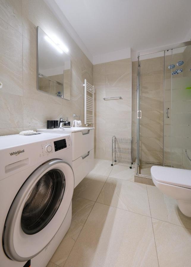 Grand Park Nude Iulius Mall Apartment Cluj-Napoca